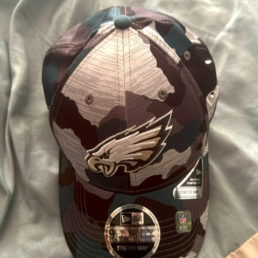 Eagles on-field hat
